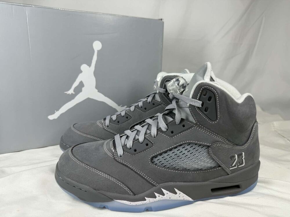 Air Jordan 5 Retro 2026 Wolf Grey Nike Men’s Size 13 DD0587-002 SPB-TS 370589